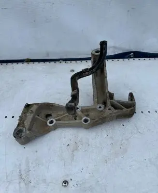 Volkswagen Golf V Front lower control arm/wishbone 1K0199295F