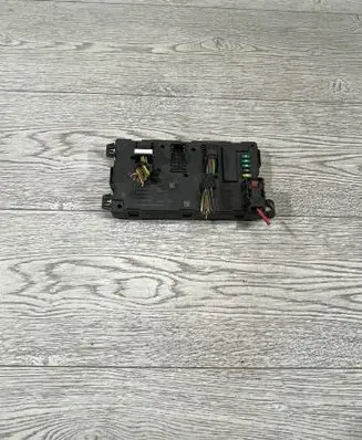 BMW 3 F30 F35 F31 Central body control module 9317174