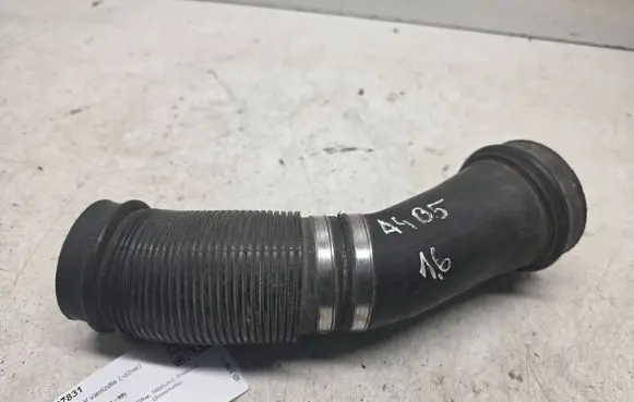 Audi A4 S4 B5 8D Air intake hose/pipe 058129627E