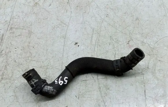 Volkswagen Jetta VI Engine coolant pipe/hose 5C0122058F