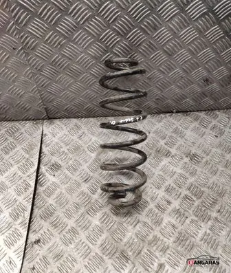 Volkswagen PASSAT B7 Rear coil spring