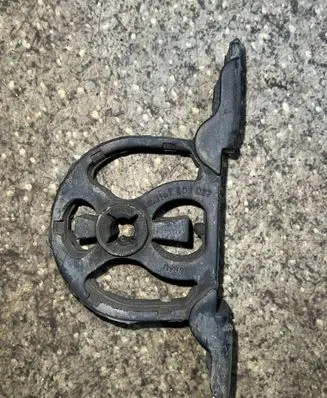 Muffler mount bracket/holder