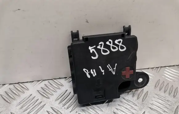 Audi A4 S4 B8 8K Positive wiring loom 8K0937517A