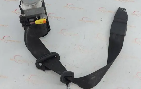 Audi A4 S4 B8 8K Front seatbelt 8K1857705J