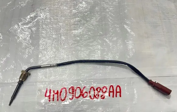 Audi Q5 SQ5 Exhaust gas temperature sensor 4M0906088AA