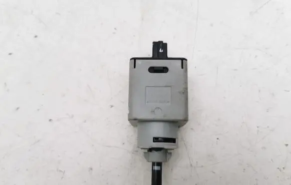 Nissan Juke II F16 Brake pedal sensor switch PA66GF45