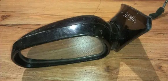 Mazda 626 Front door electric wing mirror e13010519