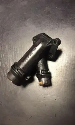 BMW 1 E81 E87 Engine coolant pipe/hose 2247744