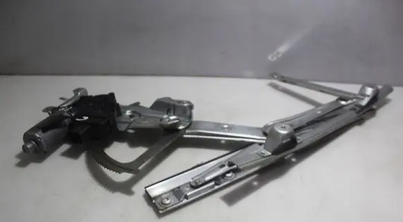 Opel Astra H Front window lifting mechanism without motor
