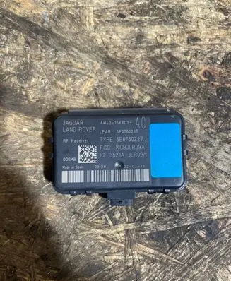 Jaguar XF Antenna control unit AH4215K602 5E0760227 5E0760267