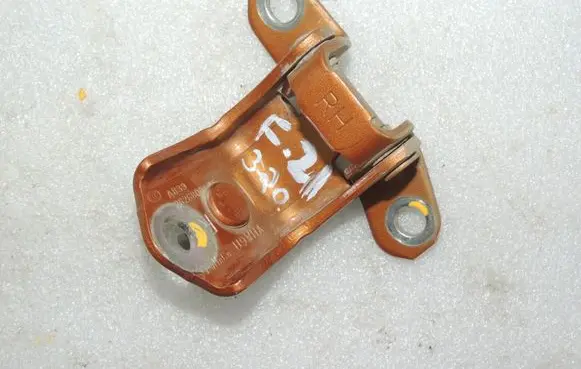 Ford Ranger Rear door upper hinge AB392626800AE 2303979