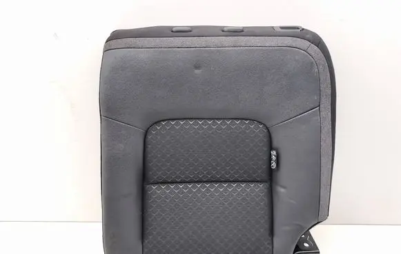 Nissan Juke II F16 Rear seat 