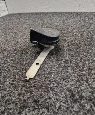 Mercedes-Benz A W176 Horn signal A046522002408
