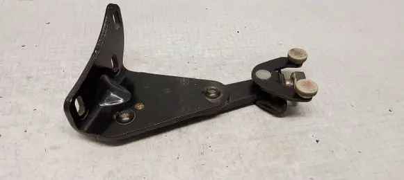 Volkswagen Transporter - Caravelle T5 Sliding door lower roller guide/hinge 7H0843397