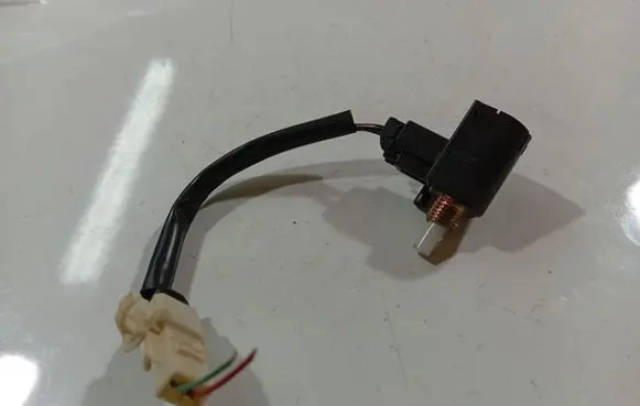 Toyota Corolla Verso AR10 Brake pedal sensor switch