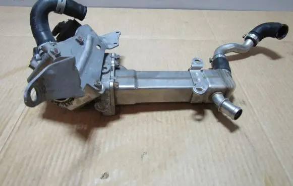 Mercedes-Benz C W205 EGR valve A2741420519
