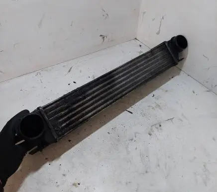 BMW 5 E39 Intercooler radiator
