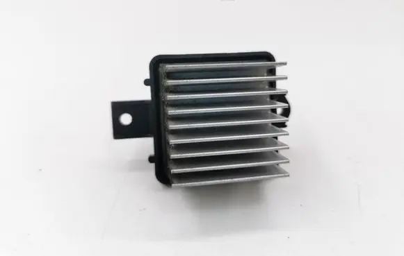 Mitsubishi Outlander Heater blower motor/fan resistor 05912G