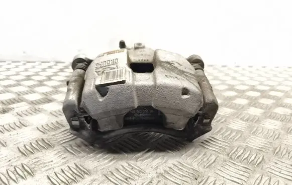 Opel Mokka B Front brake caliper 9836308080