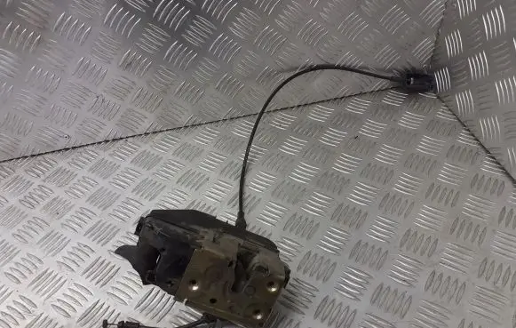 Renault Megane II Front door lock BRAK