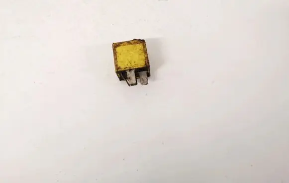 Ford Mondeo MK I Other relay 93bg14n089ba v23136-b1-x3