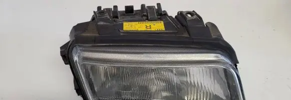 Audi A4 S4 B5 8D Headlight/headlamp 0301094202 8D0941004