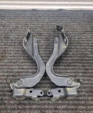 Subaru XV I Engine bonnet/hood hinges