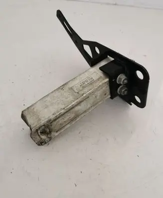 Audi A6 S6 C6 4F Radiator support slam panel bracket 4F0807133