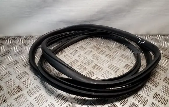 Front door rubber seal