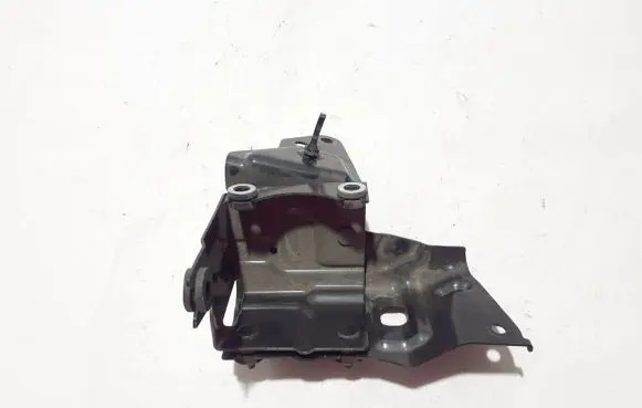 Nissan Qashqai ABS pump bracket 478404EA0A