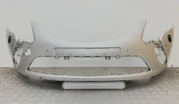 Opel Zafira C Front bumper 13300485
