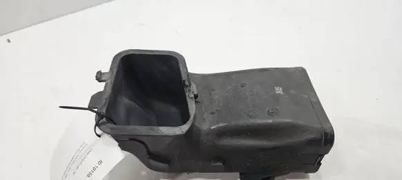 BMW 5 F10 F11 Air intake duct part 7577471