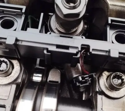 Chrysler Sebring (ST-22 - JR) Fuel injector