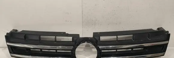 Volkswagen Touareg II Front grill 7P6853651