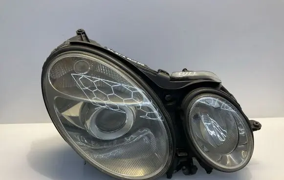 Mercedes-Benz E W211 Headlight/headlamp