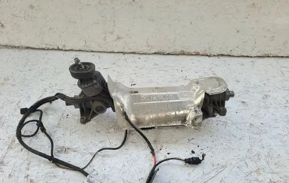 Volkswagen Scirocco Steering rack 1K0909144J 1K142051EB