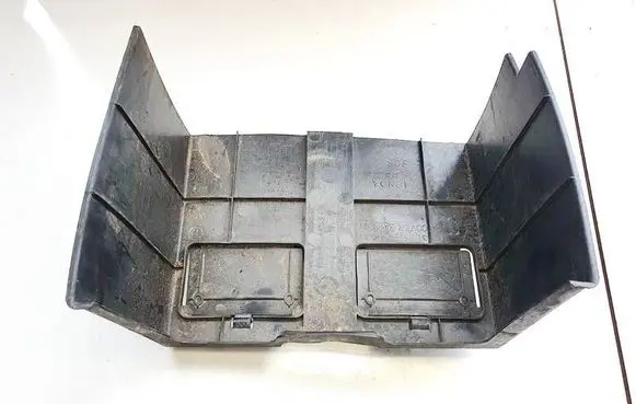 Battery box tray