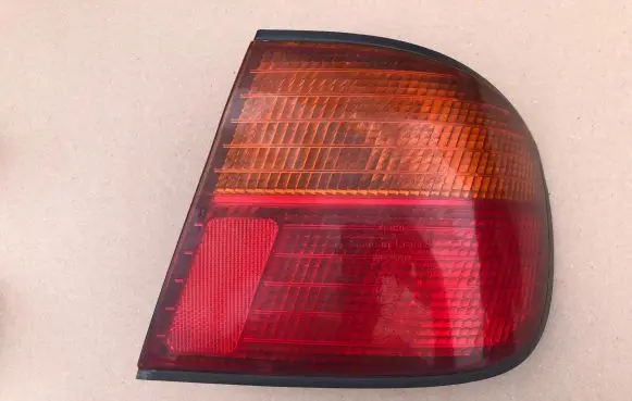 Nissan Primera Rear/tail lights