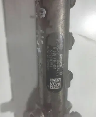 Opel Zafira B Fuel main line pipe 0445214057 55200251