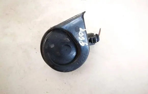 Skoda Octavia Mk2 (1Z) Horn signal e9001157