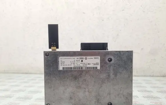 Audi A4 S4 B8 8K Bluetooth control unit module 4E0862335 4E0910336M