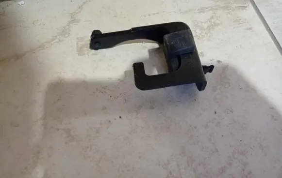 Chrysler Pacifica Sliding door check strap stopper 68185971AA 68185971