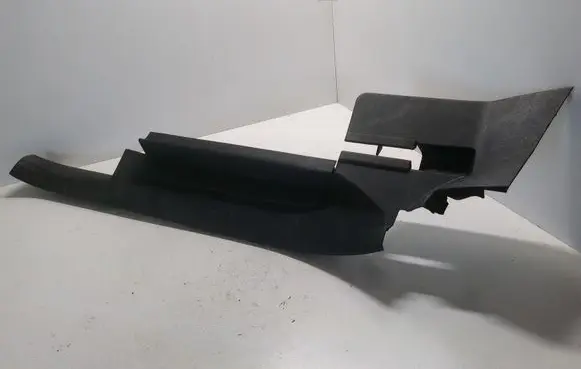 Toyota Verso Rear sill trim cover 679260F010 679180F020