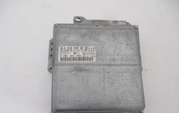 Mercedes-Benz E W210 Engine control unit/module A0185453032