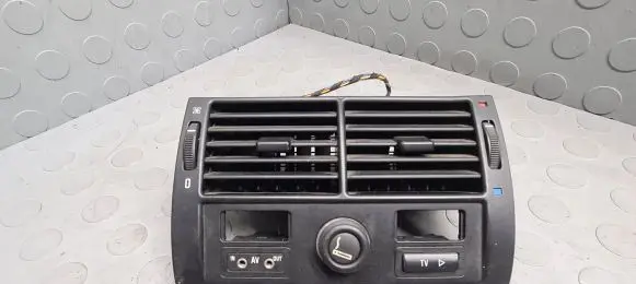 BMW X5 E53 Rear air vent grill 8370911