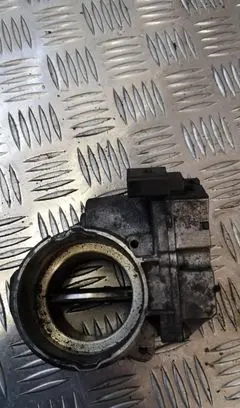Audi A4 S4 B6 8E 8H Throttle valve 059128063e