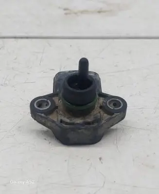 KIA Sorento Air pressure sensor 3930084400 9490930502 162324A