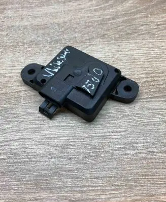 Opel Zafira A Airbag deployment crash/impact sensor 09133263 5WK42856