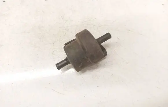 Audi A6 S6 C5 4B Valve vacuum 058133459