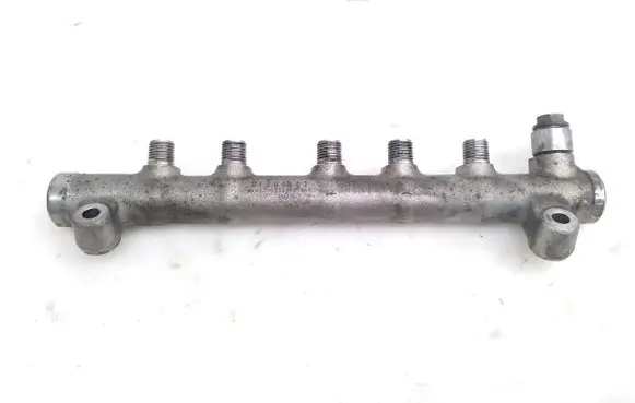 Fuel main line pipe